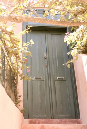 Looking Up -
Chania, Greece (2011) : The City : James Beyer Photography