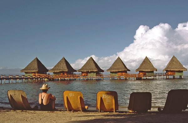 6 Huts, 5 Chairs and a Sunburn -
Moorea, French Polynesia (1986) : Portraits : James Beyer Photography