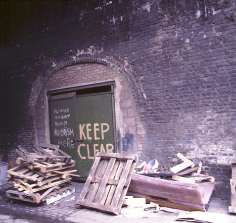 Keep Clear -
London, England (1986) : The City : James Beyer Photography