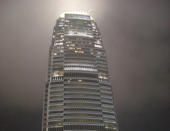 Afterglow -
Hong Kong, China  SAR (2005) : The City : James Beyer Photography